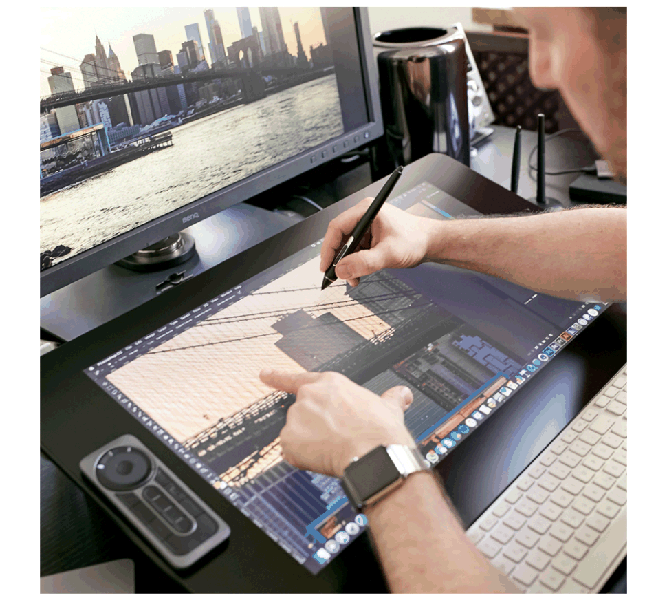 Wacom Cintiq Pro 24 Touch 4K + Wacom Engine + Podstawka Ergo Stand